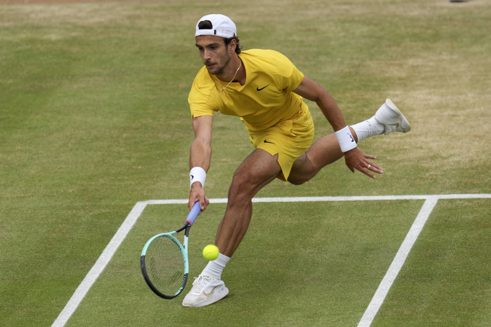 率先夺下一 率先夺下一