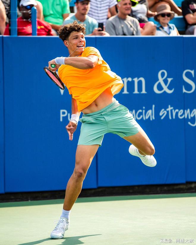 国王记者一语道破库明加和勇士闹剧：里面掺杂不少的面子因素